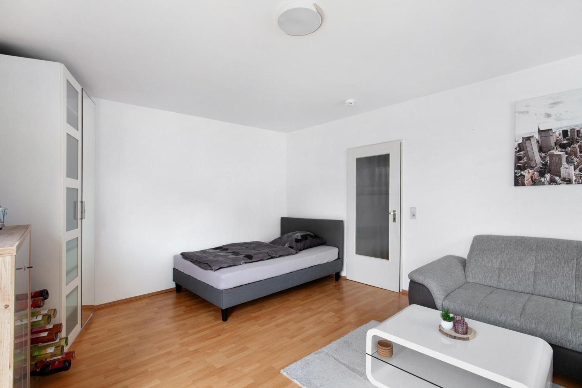 Charmante Stadtwohnung Im Zentrum Wiesbaden Esterno foto