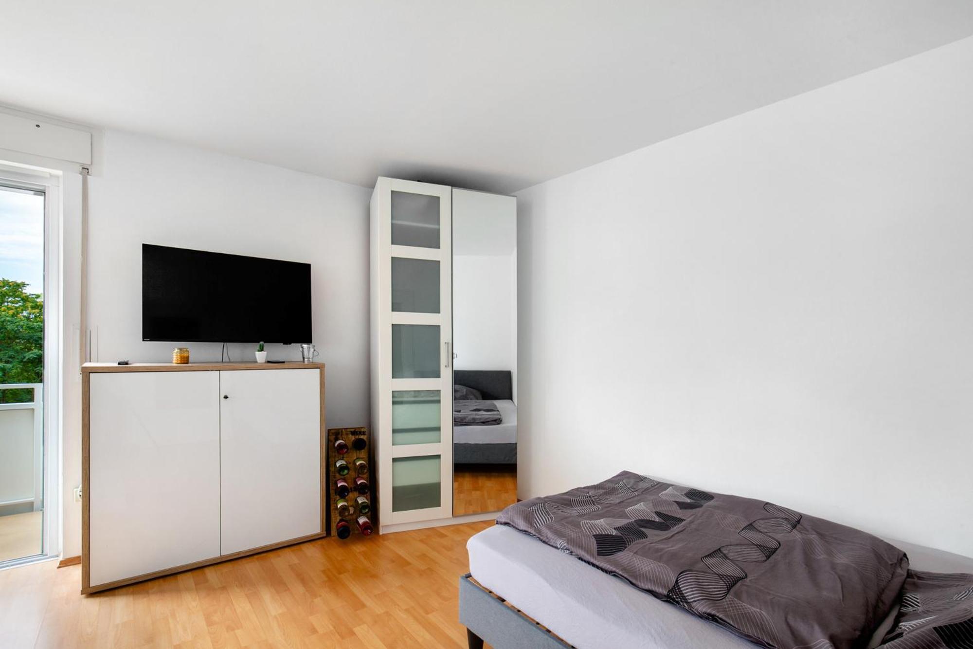 Charmante Stadtwohnung Im Zentrum Wiesbaden Esterno foto